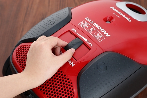 Máy hút bụi Panasonic MC-CJ911RN49