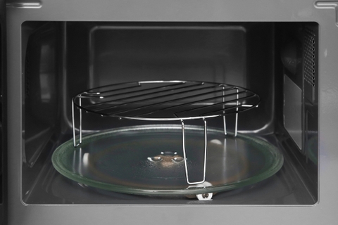 Lò vi sóng Panasonic NN-GM24JBYUE 20 lít