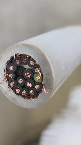 Có lưới 16x1.0 - Dây cáp điều khiển có lưới chống nhiễu RVV 16x1.0 AGTEK