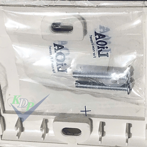 Mặt che trơn vuông 86x86 V20S1830X lioa