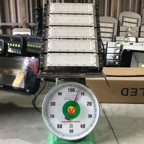 Đèn pha module SMD Oem Philips - 250W (5*50w)