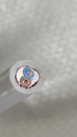 Có lưới 2x0.75 - Dây cáp điều khiển có lưới chống nhiễu RVVP 2x0.75 AGTEK