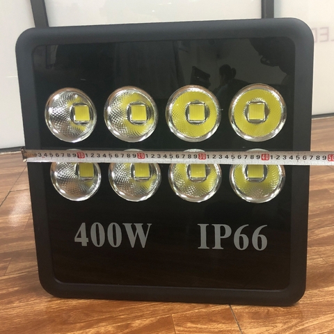 Đèn pha tròn vuông LED ngoài trời 400W - IP66 (8*50w)
