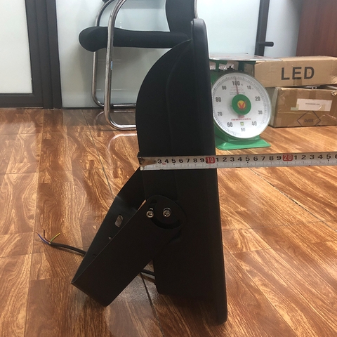 Đèn pha tròn vuông LED ngoài trời 400W - IP66 (8*50w)