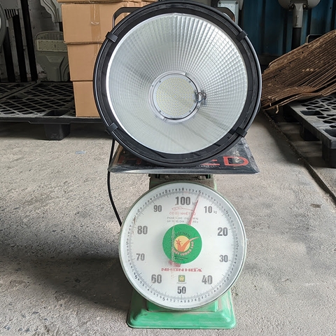 Đèn pha cầu cảng ngoài trời 200W - (Chipled 1*200w)