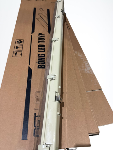 Máng đèn chống ẩm đơn 1x1.2 AGTCA118