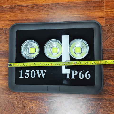 Đèn pha LED ngoài trời 150W - IP65 pha tròn (3*50w)