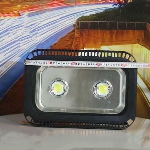 Đèn pha mắt lồi - viền 100W (2*50w)