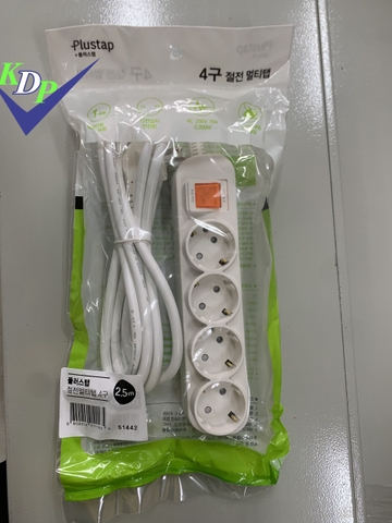 Ổ 4 Hàn quốc liền dây 1 công tắc 16A 250V