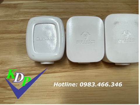 Phích cắm 3 chân BULL 16A