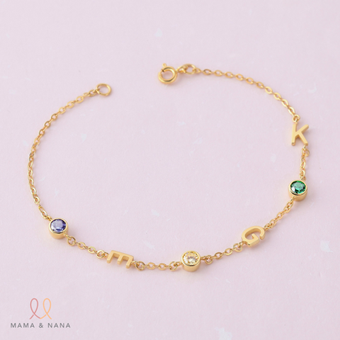 Vòng Tay Chữ Cái Đầu Tên Gia Đình Đính Đá