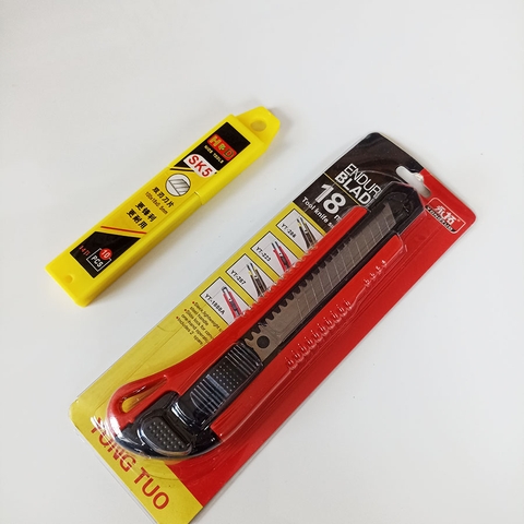 Dao rọc giấy cỡ lớn  + Hộp 10 lưỡi - YONG TUO