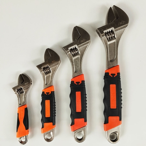 Mỏ lết YETI tay cầm cao su