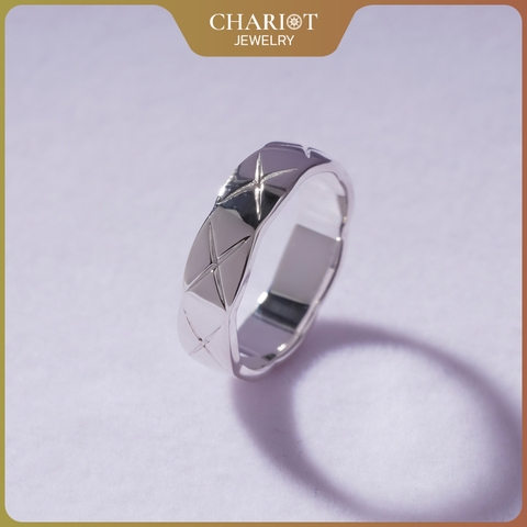 Nhẫn Bạc NCJ26 Khắc Hoạ Tiết Quả Trám Chariot Jewelry