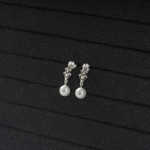 Khuyên tai bạc ECJ31 Dainty Pearl Droplets s925 ChariotJewelry