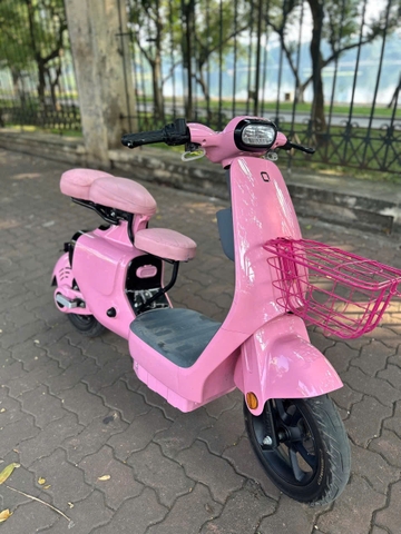 Xe điện VC hồng