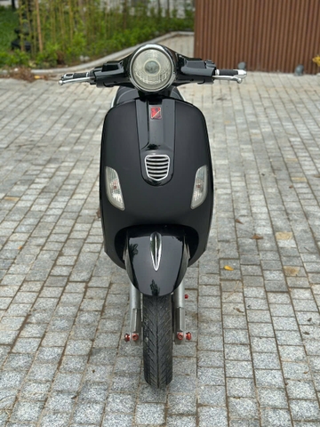 Xe điện Vespa đầy đủ đăng ký