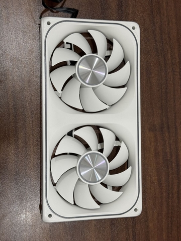 Fan led màu trắng xuôi model: DTV 240-V3
