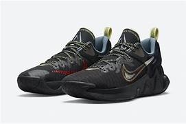 Nike Giannis Immortality – Sức mạnh từ Quái vật Hy Lạp giá bình dân