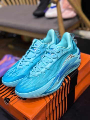 Anta Shock Wave 7