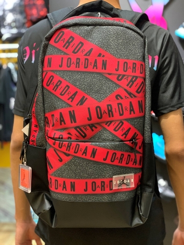 Balo Jordan rằn ri