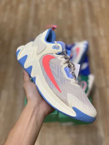 Giannis Immortality 2 'University Blue'
