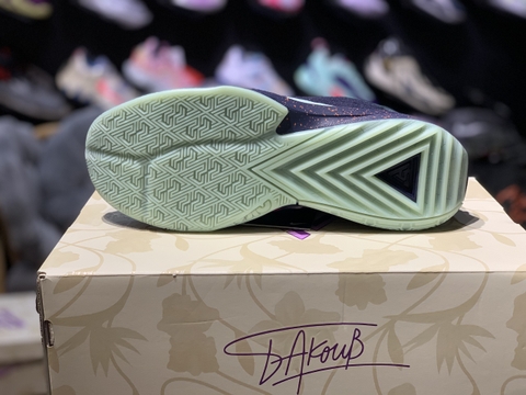 NIKE FREAK 5