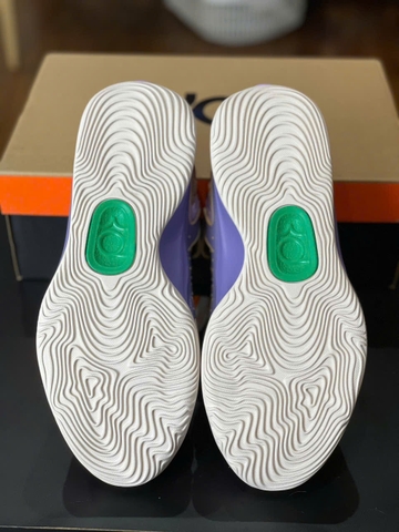 NIKE KD 18