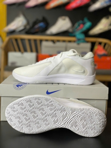 NIKE FREAK 6