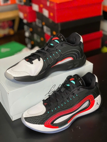 JORDAN LUKA 4