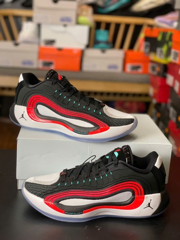 JORDAN LUKA 4