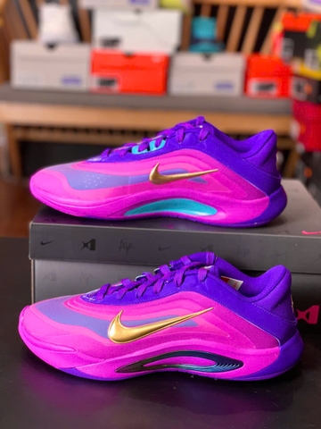 NIKE A'ONE