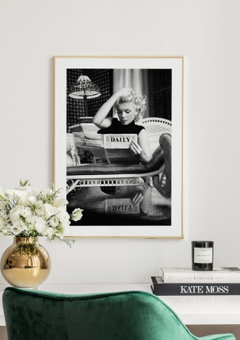 Tranh Đơn Treo Tường Tráng gương/Canvas Tone Trắng Đen Cô gái Quyến Rũ Vintage- MELYHOME