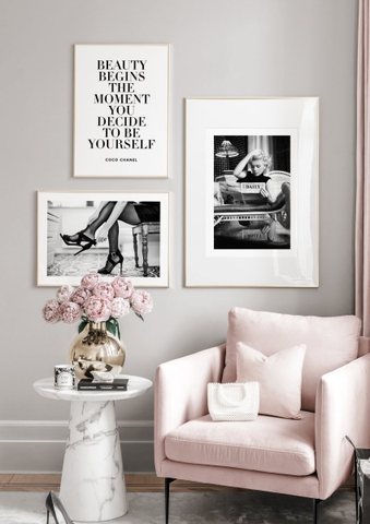 Bộ 3 Tranh Treo Tường Tráng gương/Canvas Trắng Đen Cô Gái Xe Oto Vintage Cổ Điển Quotes Động Lực Sang Trọng - MELYHOME