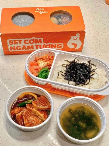 Set 1 : cơm cá hồi ngâm tương