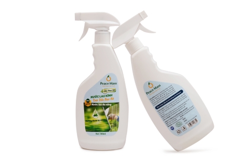 Nước Lau Kính Peace Mass Tinh Dầu Bạc Hà 700ml