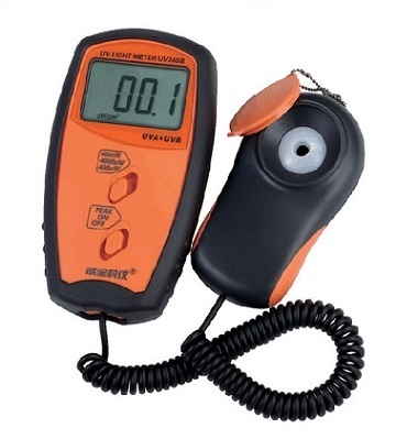 MÁY ĐO CƯỜNG ĐỘ TIA CỰC TÍM UV340B
