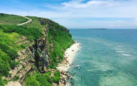 HÀ NỘI – ĐÀ NẴNG – QUẢNG NGÃI - ĐẢO LÝ SƠN – ĐÀ NẴNG – HÀ NỘI