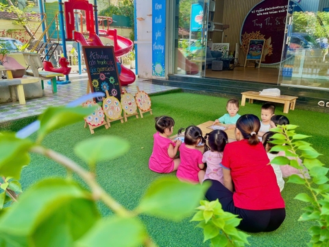 🙌Chào sớm mùa thu trong xanh gió mát, chào nắng vàng nhẹ rơi trước sân trường.