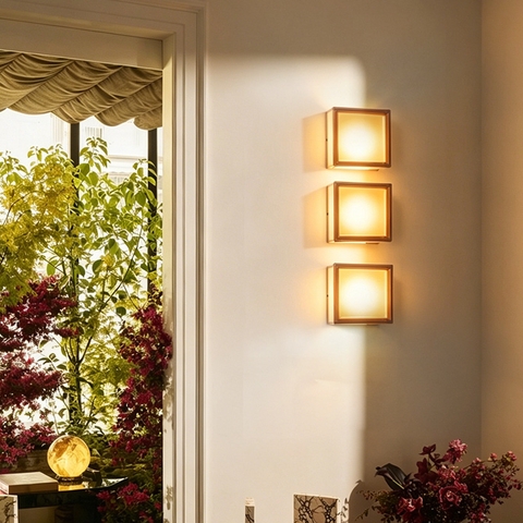 Đèn Tường Thủy Tinh DTT024