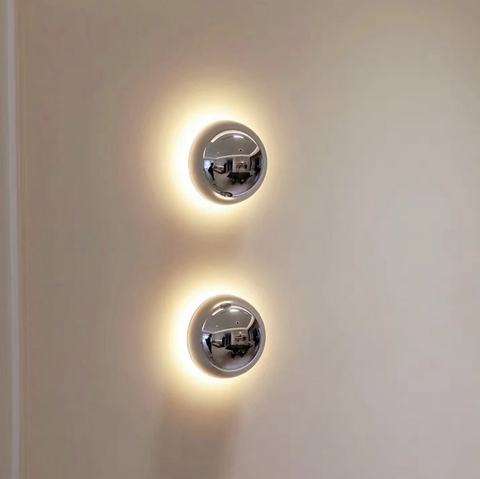 Đèn Tường Bóng Tròn Mạ Titan
