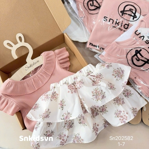 SET ÁO THUN GÂN HỒNG CAM MIX CHÂN VÁY HOA