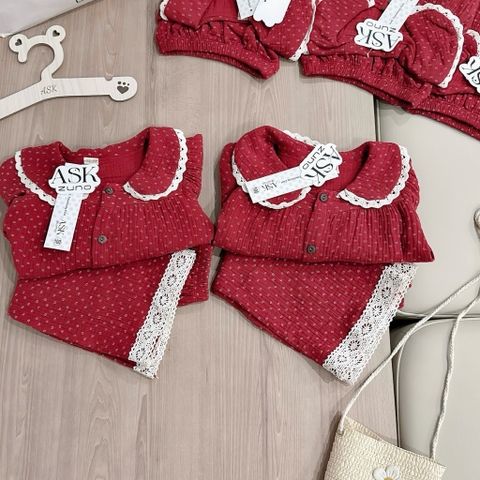 BỘ PIJAMA DÀI TAY ĐỎ XÔ MUSLIN