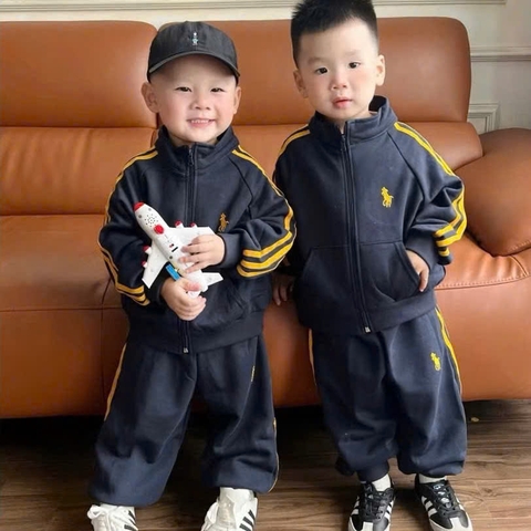 BỘ NỈ KÉO KHOÁ THÊU NGỰA CHO BÉ
