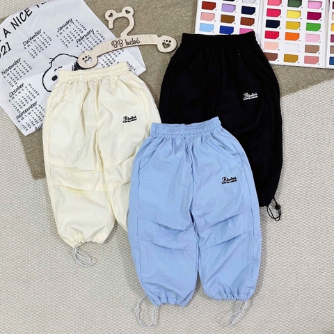 SET 3 QUẦN GIÓ ĐEN BE XANH THÊU CHỮ CHO BÉ