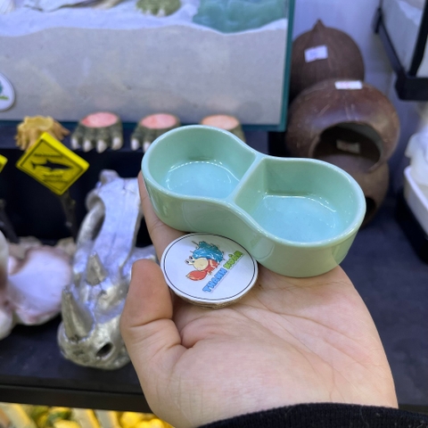 Bát 2 ngăn đựng nước màu xanh cho ốc mượn hồn hoặc thức ăn cho thú cưng khác