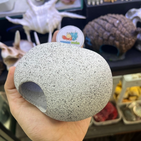 Hang trú hình viên đá chất liệu gốm màu trắng đốm