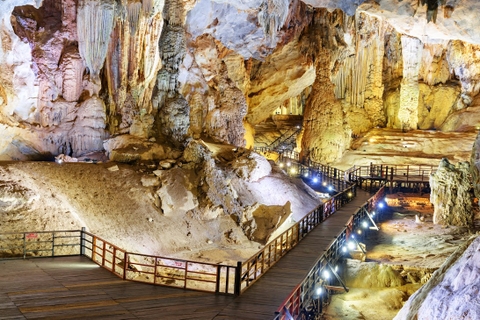 TOUR QUẢNG BÌNH 3 NGÀY 2 ĐÊM (TOUR GHÉP ĐOÀN) - PHONG NHA – THIÊN ĐƯỜNG – THUNG LŨNG NGỌC BÍCH HAVA – VŨNG CHÙA – ĐÁ NHẢY