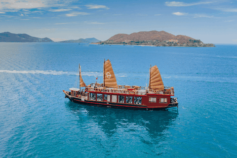 TOUR NGHỆ AN NHA TRANG 3 NGÀY 2 ĐÊM: KHÁM PHÁ VINWONDERS - BÌNH BA - ĐIỆP SƠN - VỊNH NHA TRANG