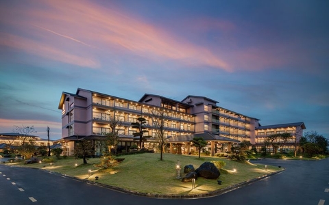 KOBI Onsen Huế Resort (Kawara Mỹ An Onsen Resort Huế)